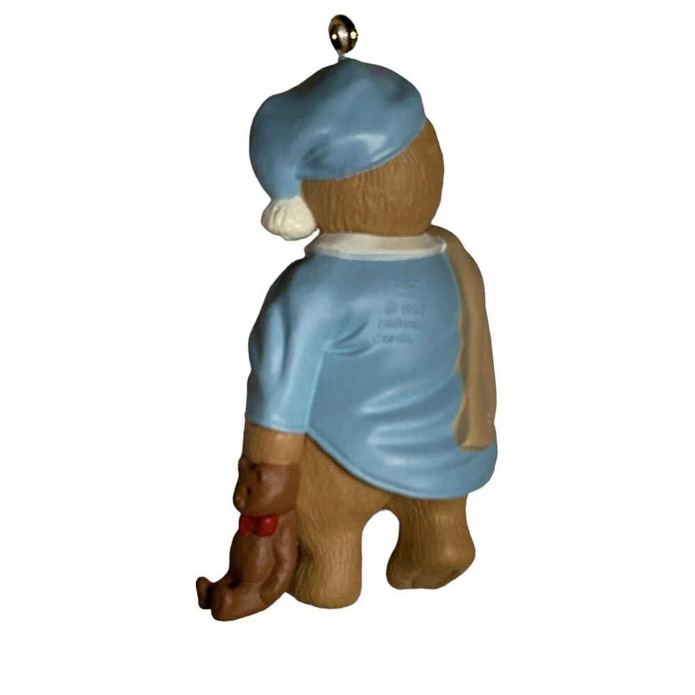 Hallmark Keepsake Ornament Waiting Up For Santa Teddy Bear Christmas Ornament